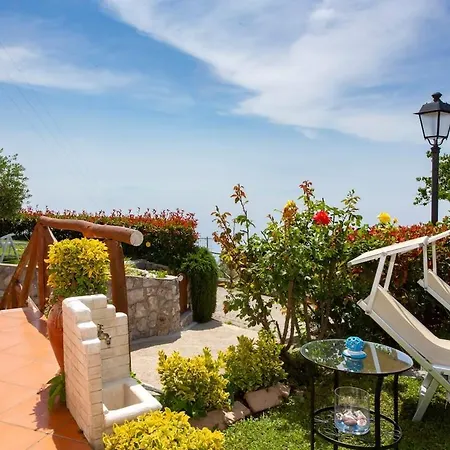 Il Giardino Di Rosa בית נופש אמאלפי