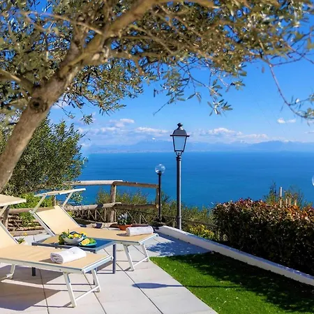 Holiday home Il Giardino Di Rosa *